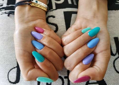 Nails - Artificial Gel Manicure